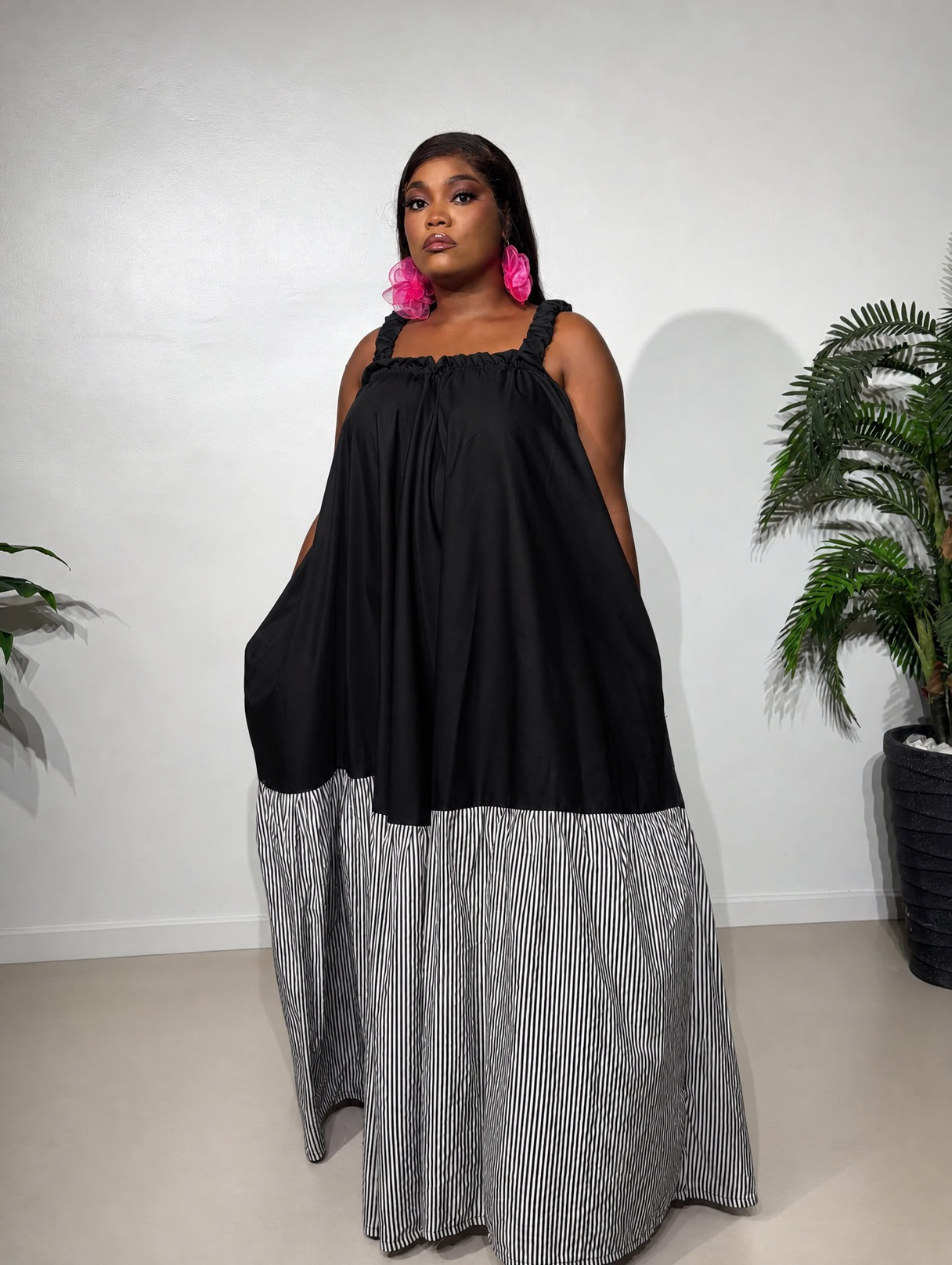 Zazi Boubou a stylish free-size women's boubou dress designed for comfort, effortless elegance, and relaxed everyday wear.